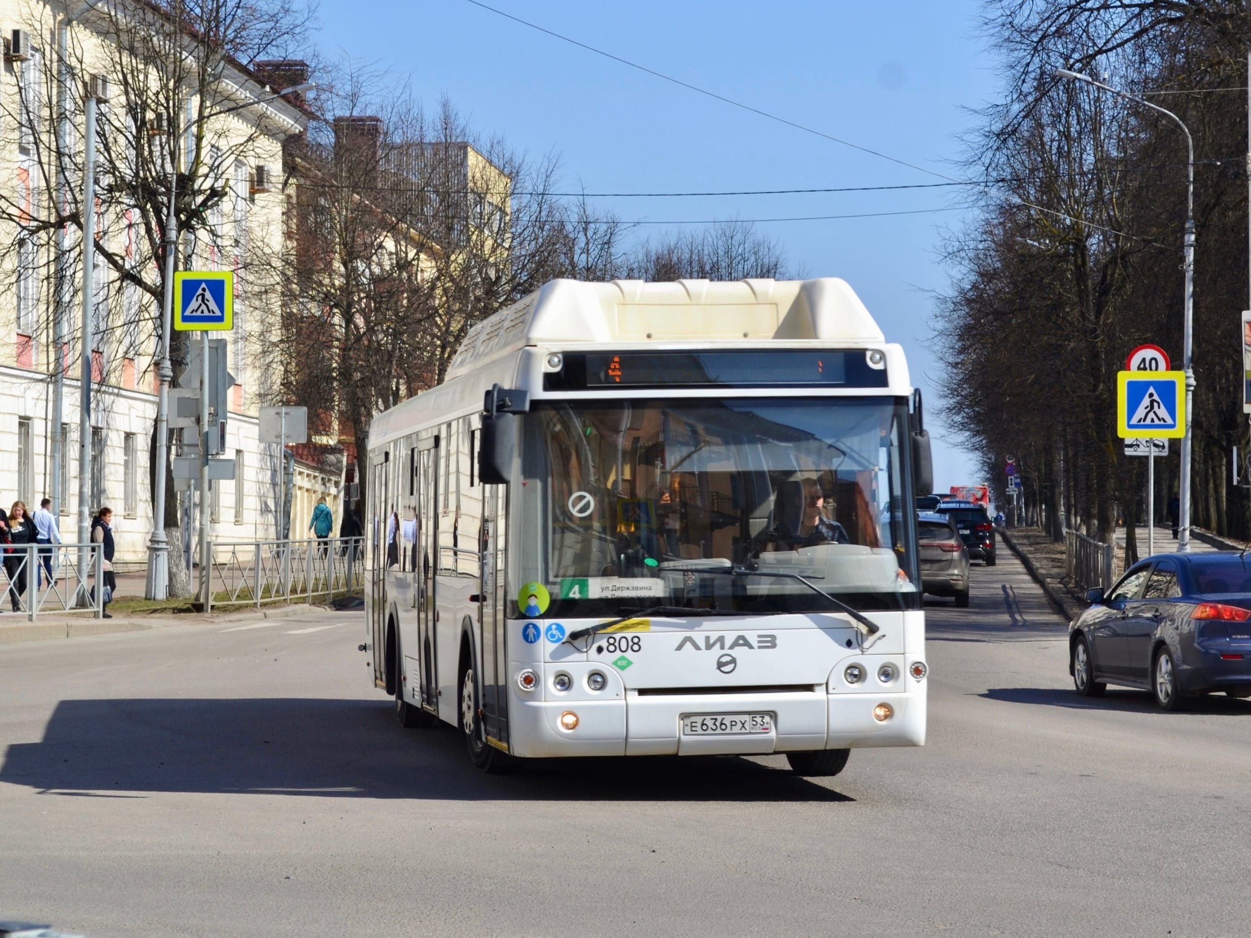  Городской автобус № 4 будет следовать по маршруту без конечной остановки на улице Ломоносова