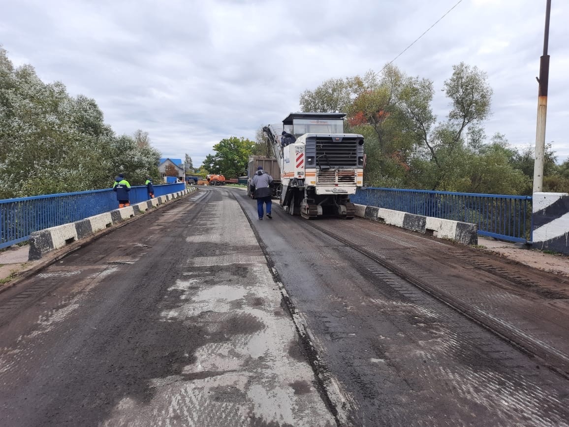 Приступили к восстановлению региональных дорог Поддорского района