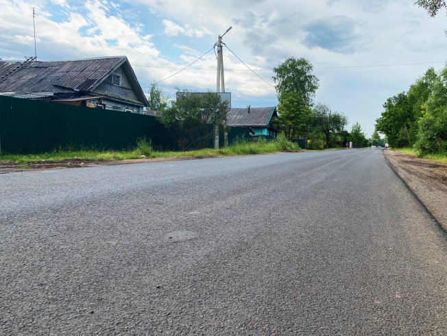 В Старорусском районе в рамках нацпроекта восстановили дорогу Медниково – Соболево