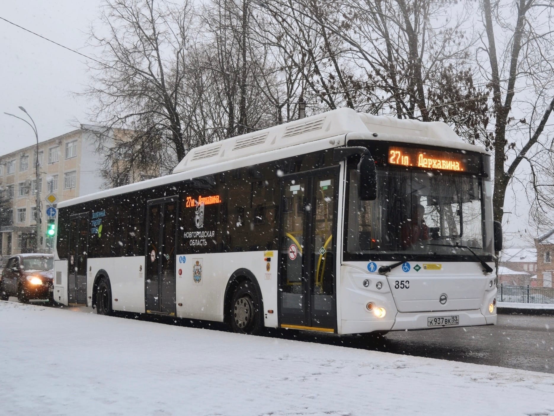 По улице Великой в Великом Новгороде запускается автобусное сообщение